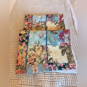 Pair Shabby Chic standard Shams, pillowcases, cottage